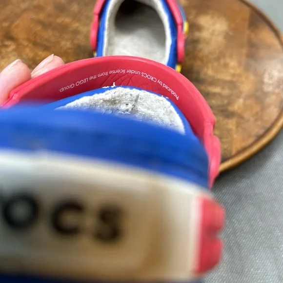 Crocs Clogs Youth Girls Boys 10/11 LEGO Blue Red Convertible Fleece Lined - Picture 13 of 13